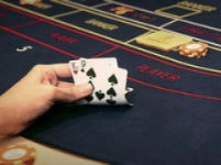 W jakie gry hazardowe grają Polacy? - BAKARAT 